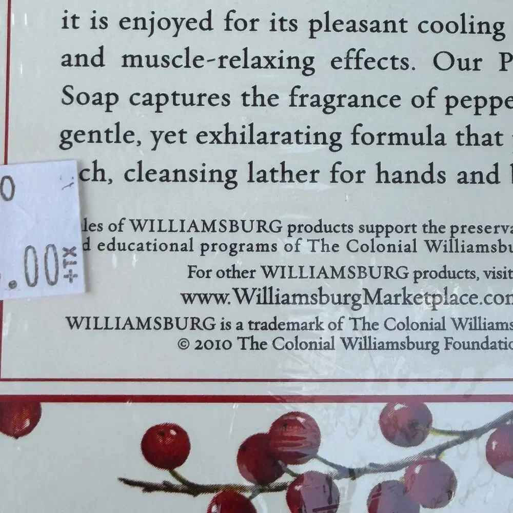 Williamsburg Peppermint Triple Milled Soap 4 Pack Christmas '10 Holiday Gift Set